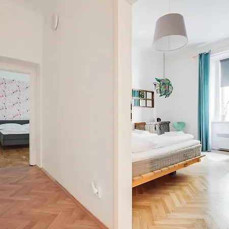 White & Woody Quadrio Apartments Prague